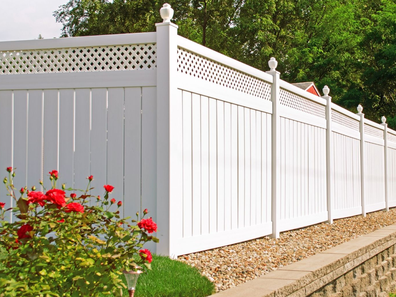 wood vinyl fencing 001